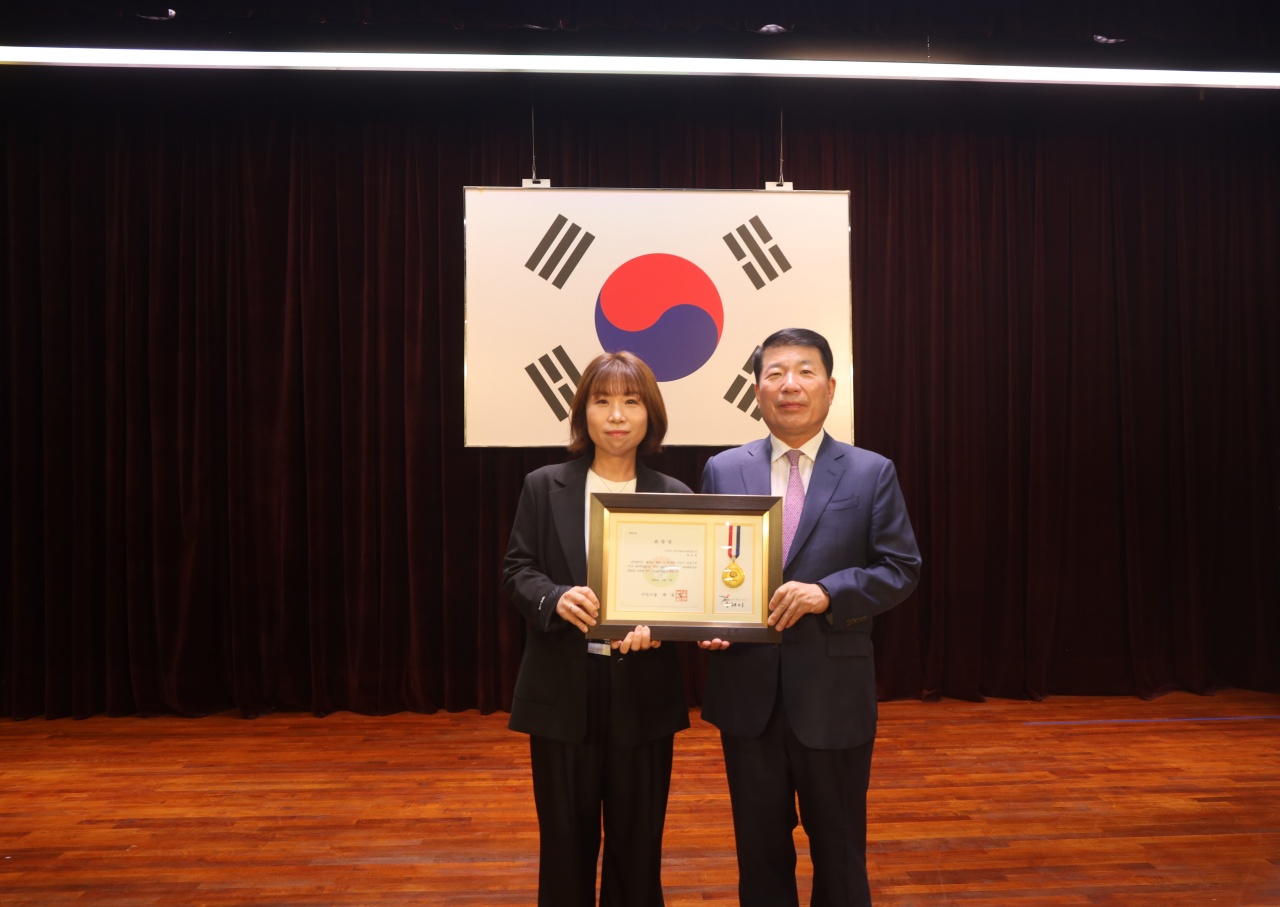 한양대학교구리병원, 정신건강의학과 최윤희 간호사 ‘제17회 치매극복의 날’ 구리시장 표창장 수상 